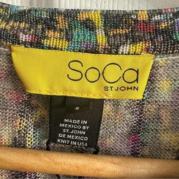 St. John SoCa Knit Blouse Top Button Up Colorful Wool Ribbed Luxury Size Small - Picture 5 of 7